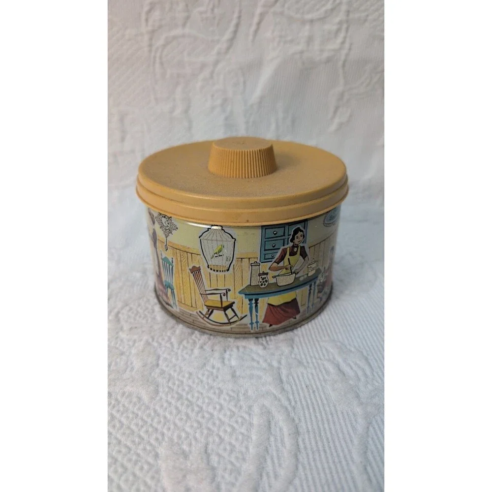 Vintage Mrs. Leland's Old Fashioned Candies 1962 Tin Canister Country Store